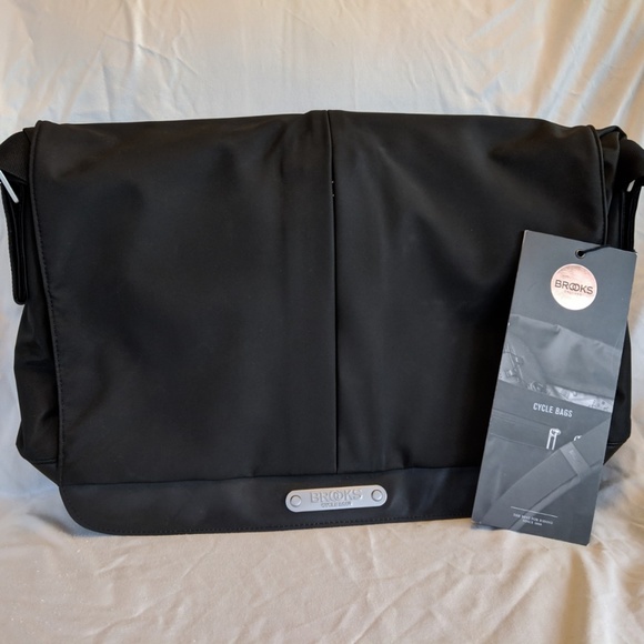 Brooks England Strand Shoulder Messenger Bag - Picture 1 of 3